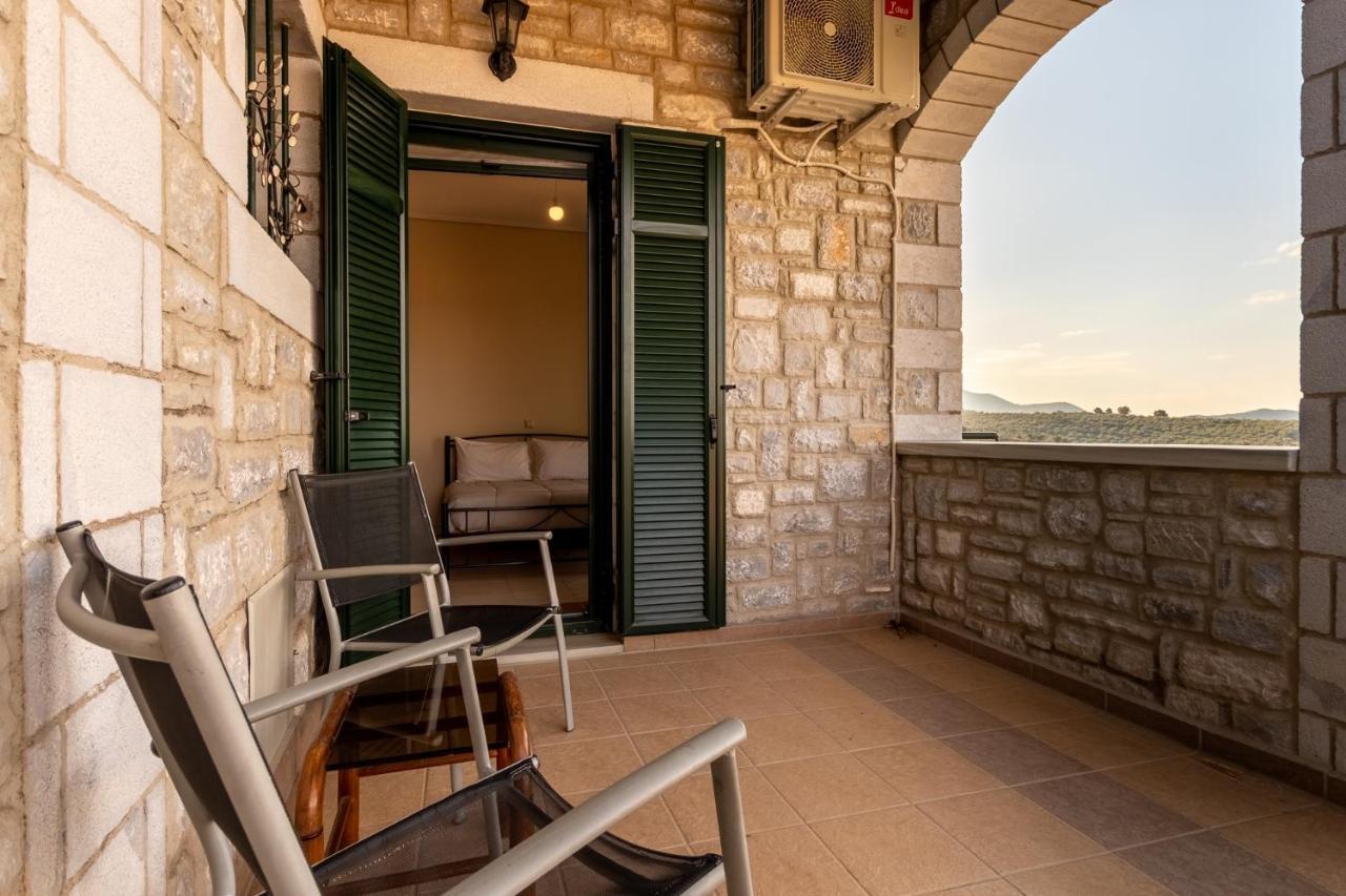 Papadeas Villas Megali Mantineia Екстер'єр фото