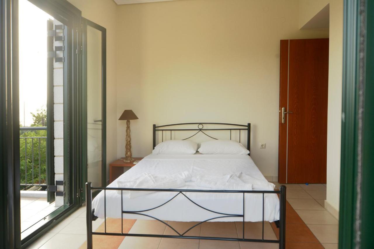 Papadeas Villas Megali Mantineia Екстер'єр фото